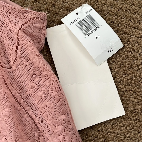 Top - Picture 2 of 6